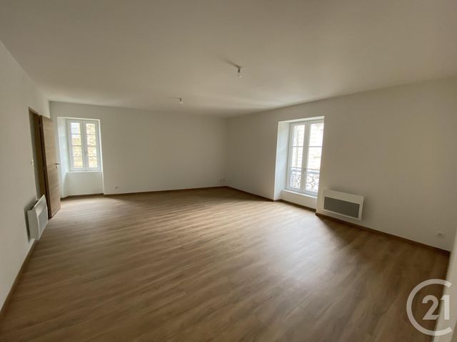 Appartement T3 à louer - 3 pièces - 76.56 m2 - SARLAT LA CANEDA - 24 - AQUITAINE - Century 21 Patrimoine 24