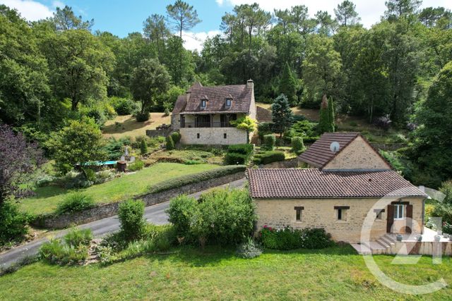 maison à vendre - 9 pièces - 178.3 m2 - PRATS DE CARLUX - 24 - AQUITAINE - Century 21 Patrimoine 24