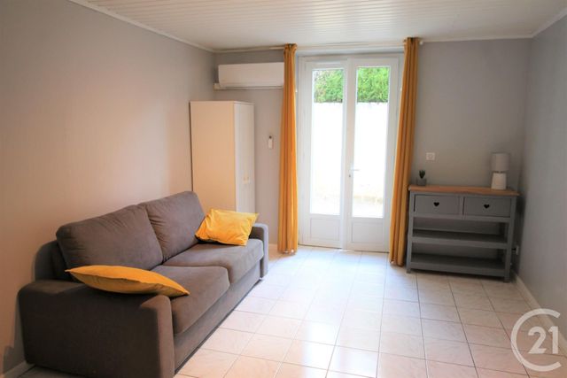 Appartement Studio à louer - 1 pièce - 26.61 m2 - SARLAT LA CANEDA - 24 - AQUITAINE - Century 21 Patrimoine 24