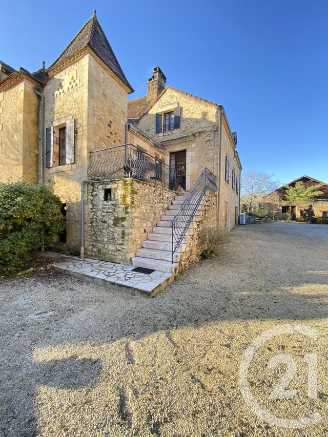 Maison à louer VEYRINES DE DOMME